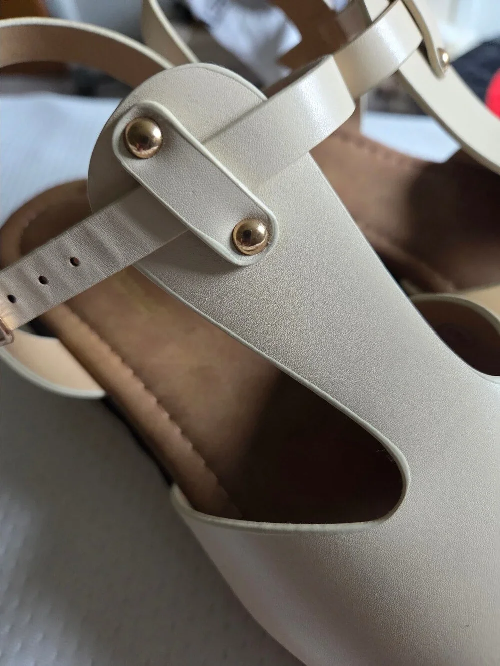 Pierre Dumas Cream T-Strap Sandals